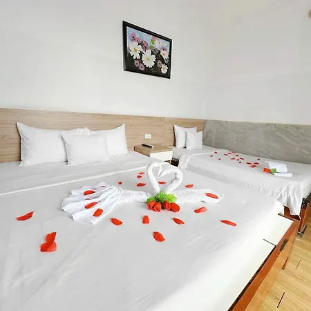 Hotel H79-2