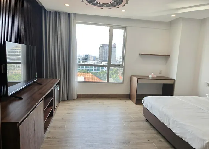 Saigon Hideout - Landcaster Building, Saigon Central & Japanese Downtown